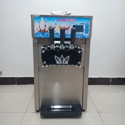 Ice Cream Machine 18-22L/H Table Top 3 Flavors Soft Ice Cream Machine Price Ice Cream Maker