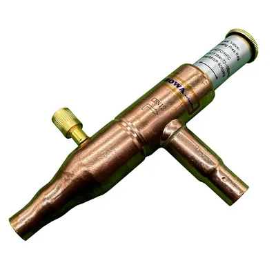 CBN-12 head pressure regulator is used in heat pump dehumidifier to control dry ball temperature so that it controls dew point