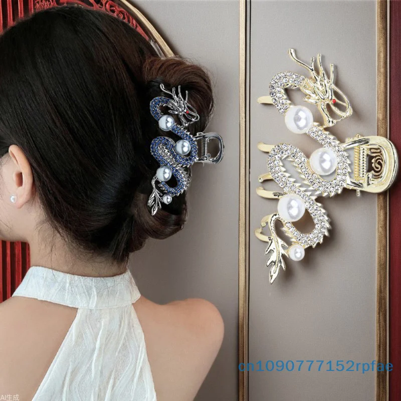 1 Pc Blauen Drachen Mit Perle Haar Klaue Frauen Einfache Haar Klaue Haarnadel Shark Clip Mode Temperament Einfache Haar Zubehör Image