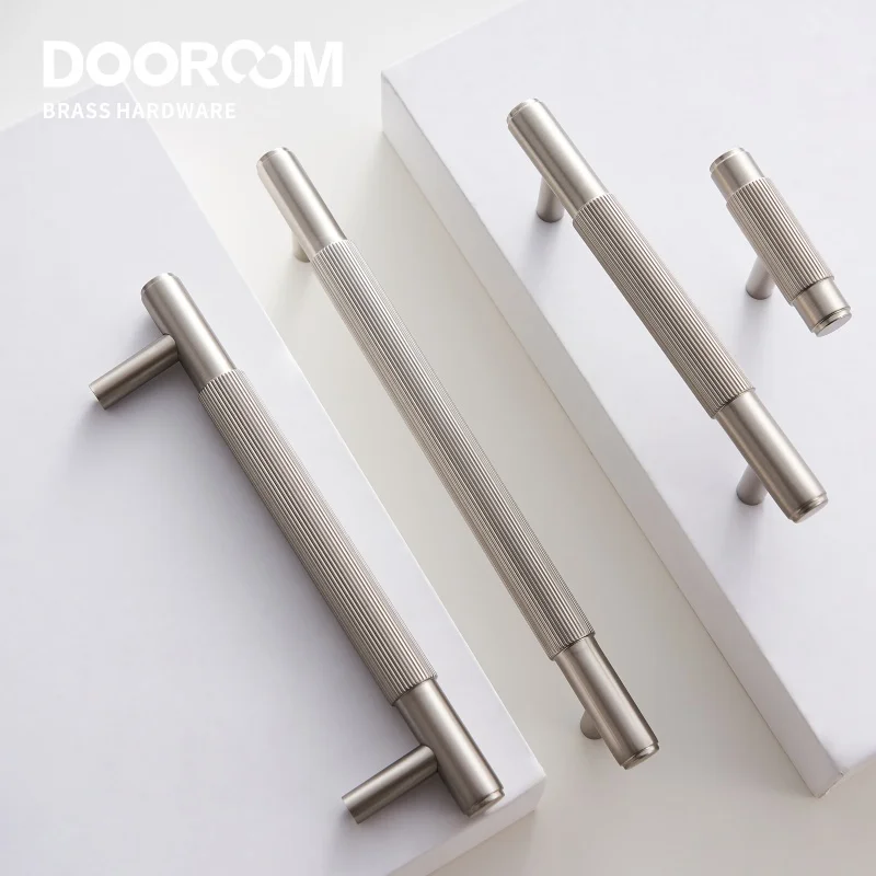 Dooroom Messing-Möbelgriffe, gebürstetes Nickel, Silber, Griffe für Kleiderschrank, Kommode, Schrank, Schrank, Schublade, ohne Fingerabdruck Image