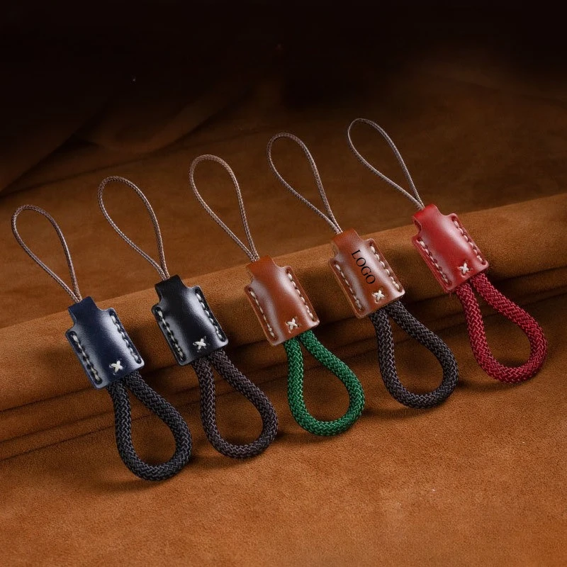 Personalisierte Schlüsselanhänger Laser Custom LOGO Schlüsselanhänger Blanko Echtes Rindsleder Retro Auto Schlüsselanhänger Wachsseil Verschleißfester Anhänger Image