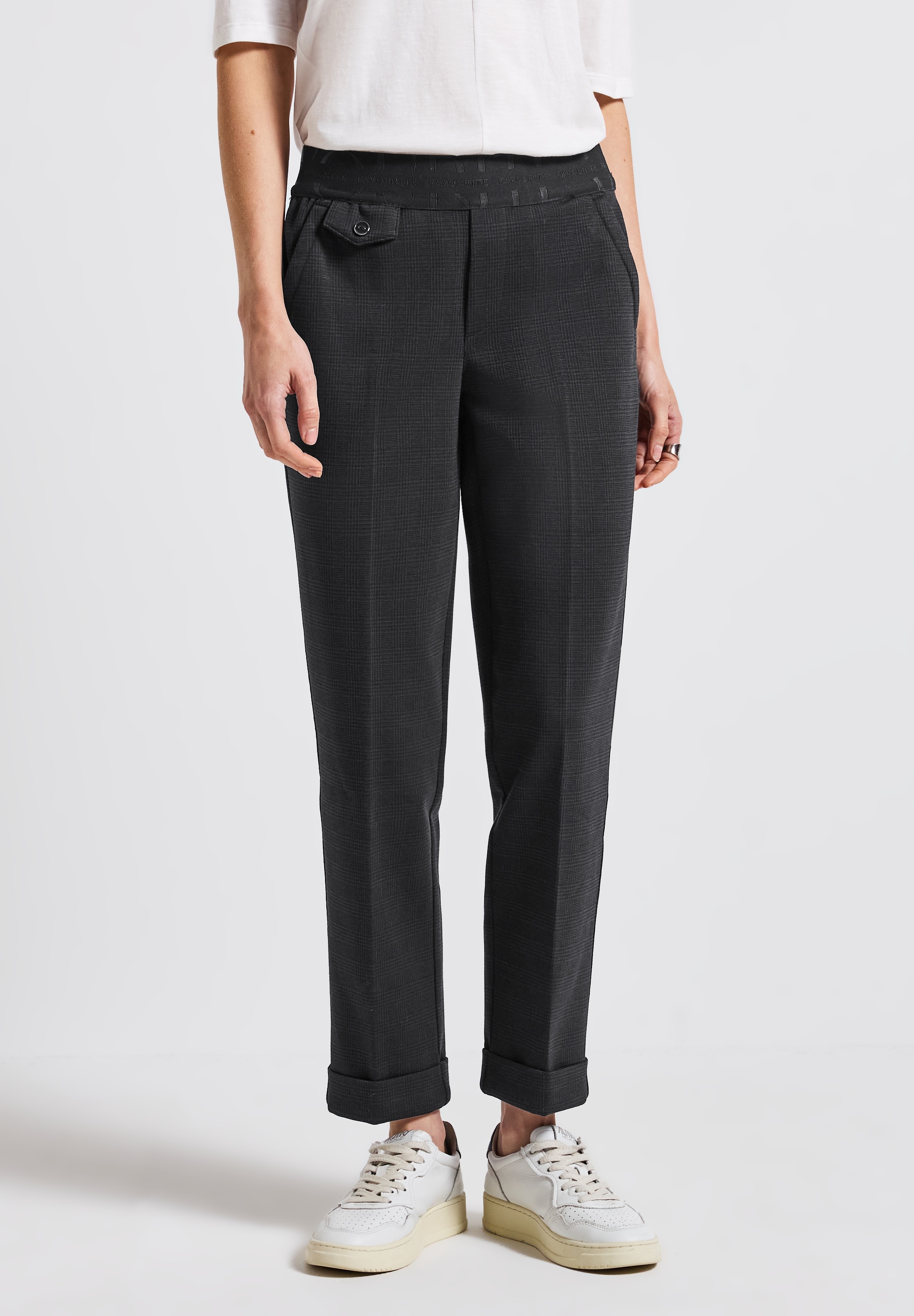 Chinohose STREET ONE, Damen, Gr. 34, Länge 28, schwarz, Jersey, 53% Polyester, 22% Polyamid, 22% Viskose, 3% Elasthan, kariert, comfort fit knöchelfrei, Hosen Chinohose, Middle Waist