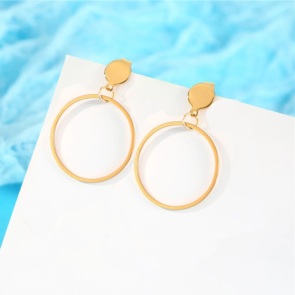 Punk Geometrie Kreis Runde Stud Ohrring Weibliche Gold Silber Farbe Edelstahl Stud Ohrringe Für Frauen Schmuck Geschenk 2025 Image