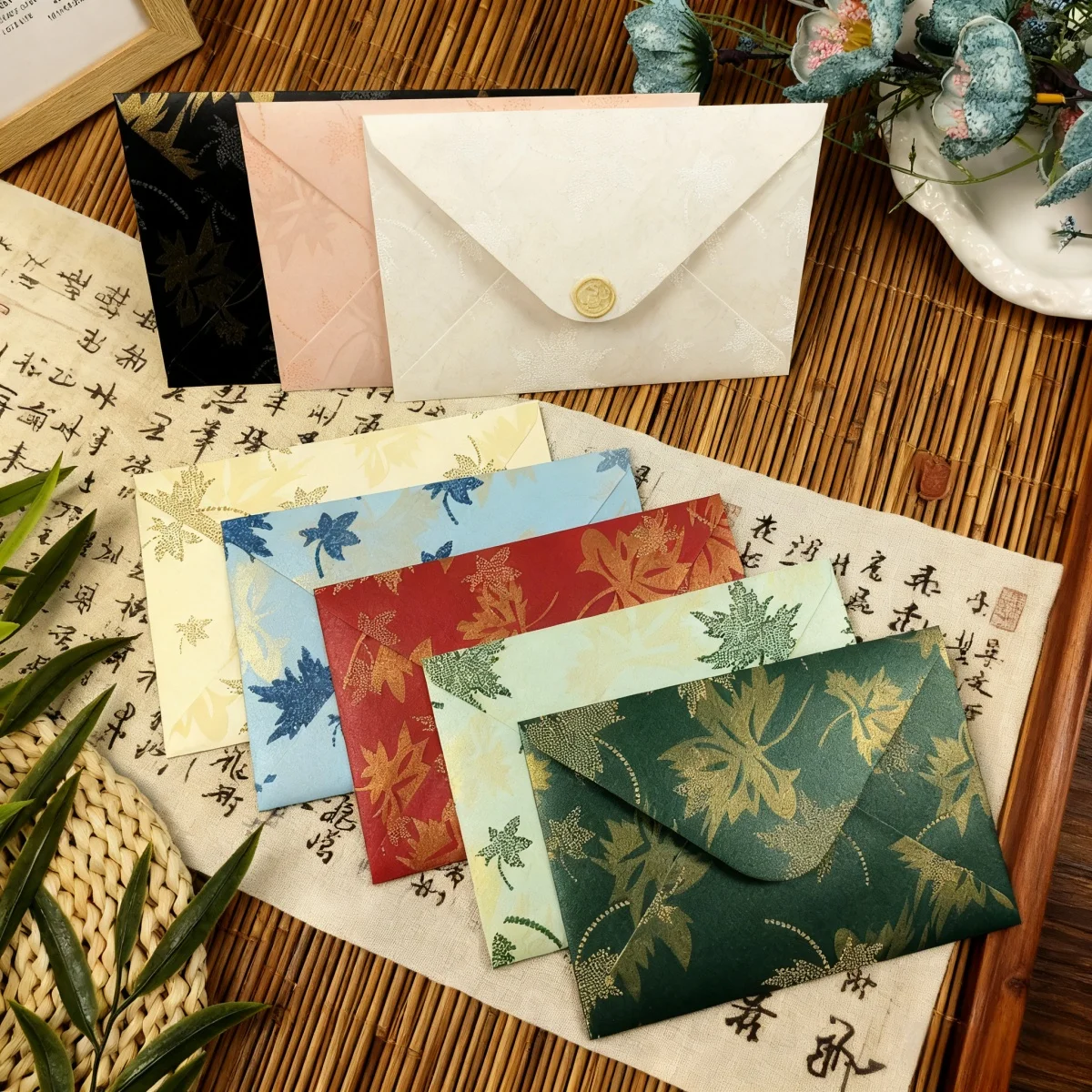 Chinesische Vintage-Umschläge aus Ahornblatt-Goldfolie, mehrfarbig, Retro für Grußkarten, Brief, Geschenke, Hochzeitsfeier, Schreibwaren Image