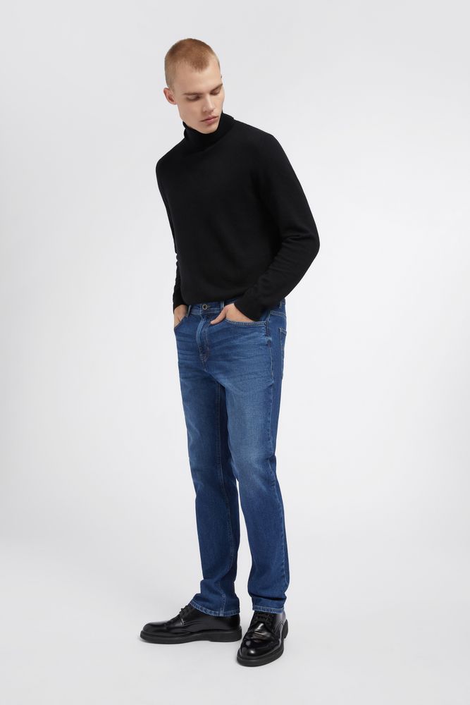 Dunkelblaue Herren Jeans MORRIS REV 82MD Image