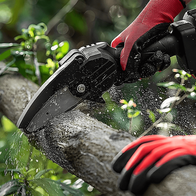 Storage Friendly And Efficient Mini Battery Powered Chainsaw Chainsaw Set