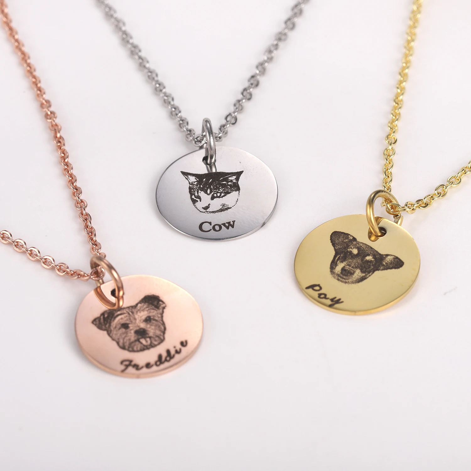 Personalisierte Haustier Foto Disc Halskette für Frauen kleine Katze Namen Anhänger Halsketten benutzerdefinierte Tier 316L Edelstahl Schmuck Mama Image