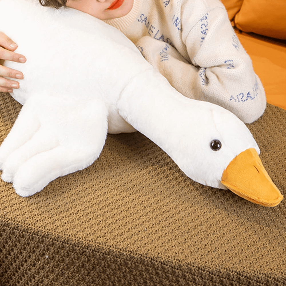 Giant Furry Duck Plush Toy Cozy Giant Furry Plush For Kids & Teens White 90cm