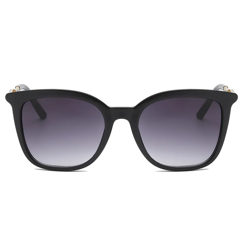 Klassische quadratische Sonnenbrille Damen Herren Vintage Sonnenbrille Legierungsrahmen Retro Trend Modestil Sonnenbrille für Mädchen auf Reisen Image