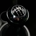 Pomello del cambio a 5/6 velocità Leva in pelle PU Leva del cambio Penna Maniglia Testa a sfera per Mini R50 2000-2006 Cabrio R52 R53 Cooper 2002-2008