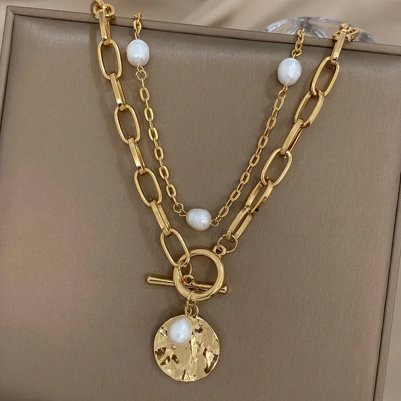 Mode Perle Metall Runde Anhänger Halskette für Frauen Aussage Doppelschicht Goldene Farbe Imitation Perlen Halsband Charme Schmuck Image