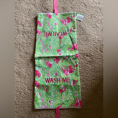 Lilly Pulitzer Bags | Lilly Pulitzer Wear Me, Wash Me Double Zippered Travel Laundry Bag Nwt | Color: Green/Pink | Size: Os