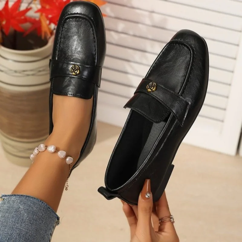 2023 neue Spitz Mode Frauen Schuhe Frühling Herbst Elegante Party Täglichen Low Heels Pumpe Schuhe Frauen Minimalistischen Wohnungen Schuhe