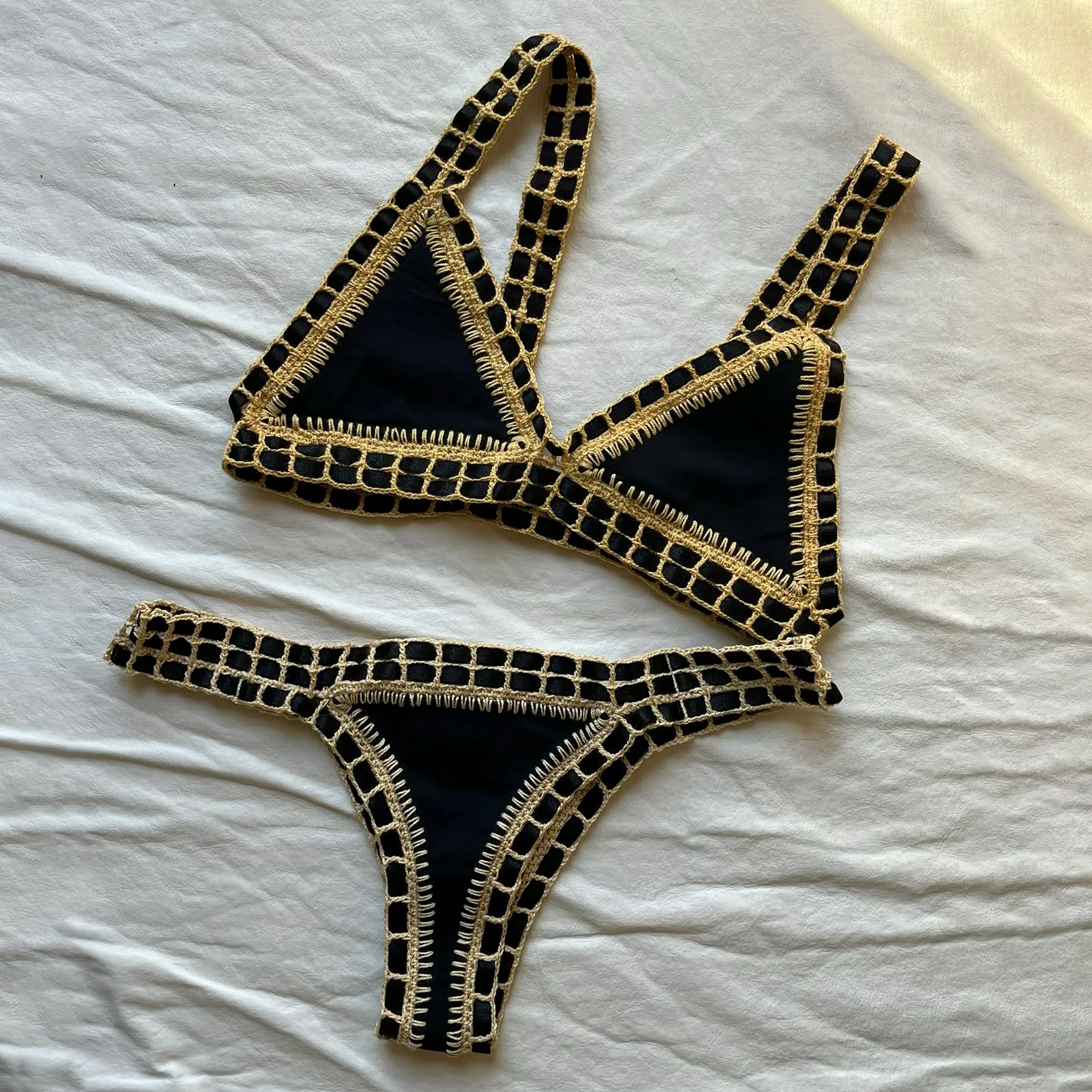 Häkeln Sie Bikini 2025, Bandeau-Bikini für Frauen, sexy Badeanzug, weiblich, Push-Up-Bademode, solide Patchwork-Badeanzug, Handhaken, Strandmode Image