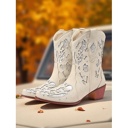 dunkelbraune kurze Western-Cowboystiefel für Damen mit weißen Stickmustern, spitzer Zehenpartie und niedrigem Absatz für Country-Tanz und Freizeitoutfits Image