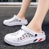 Frauen Sandalen Sommer Clogs EVA Garten Hausschuhe Loch Schuhe Strand Plattform Sandalen Paar Indoor Haus Badezimmer Rutschen Plus Größe