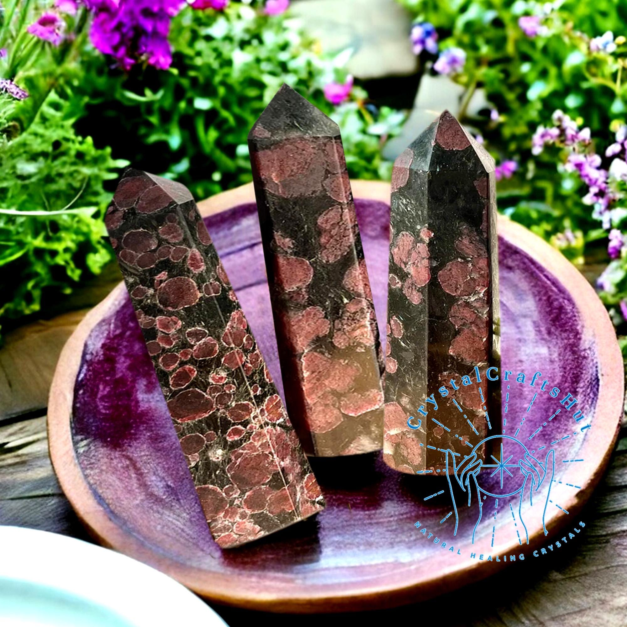 Tour de grenat naturel et pointe d'astrophyllite AAA + Obélisque de grenat, tour de cristal de quartz poli, outil de yoga et de méditation en cristal