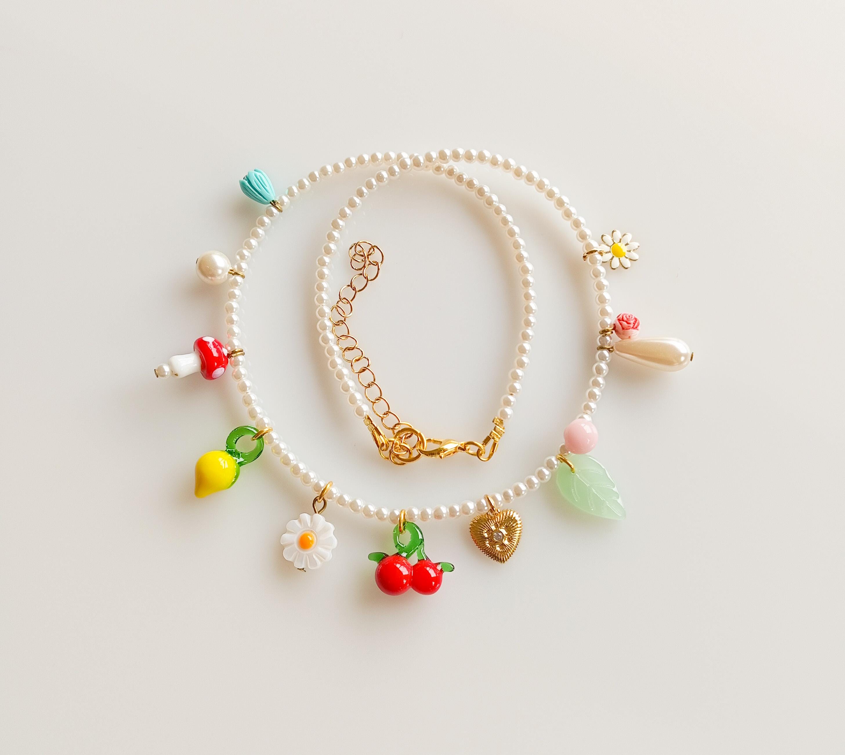 Collana con ciondolo di perle, graziosa collana con ciondolo, girocollo di perle, collana di perle alla moda, collana con ciondolo di frutta, collana