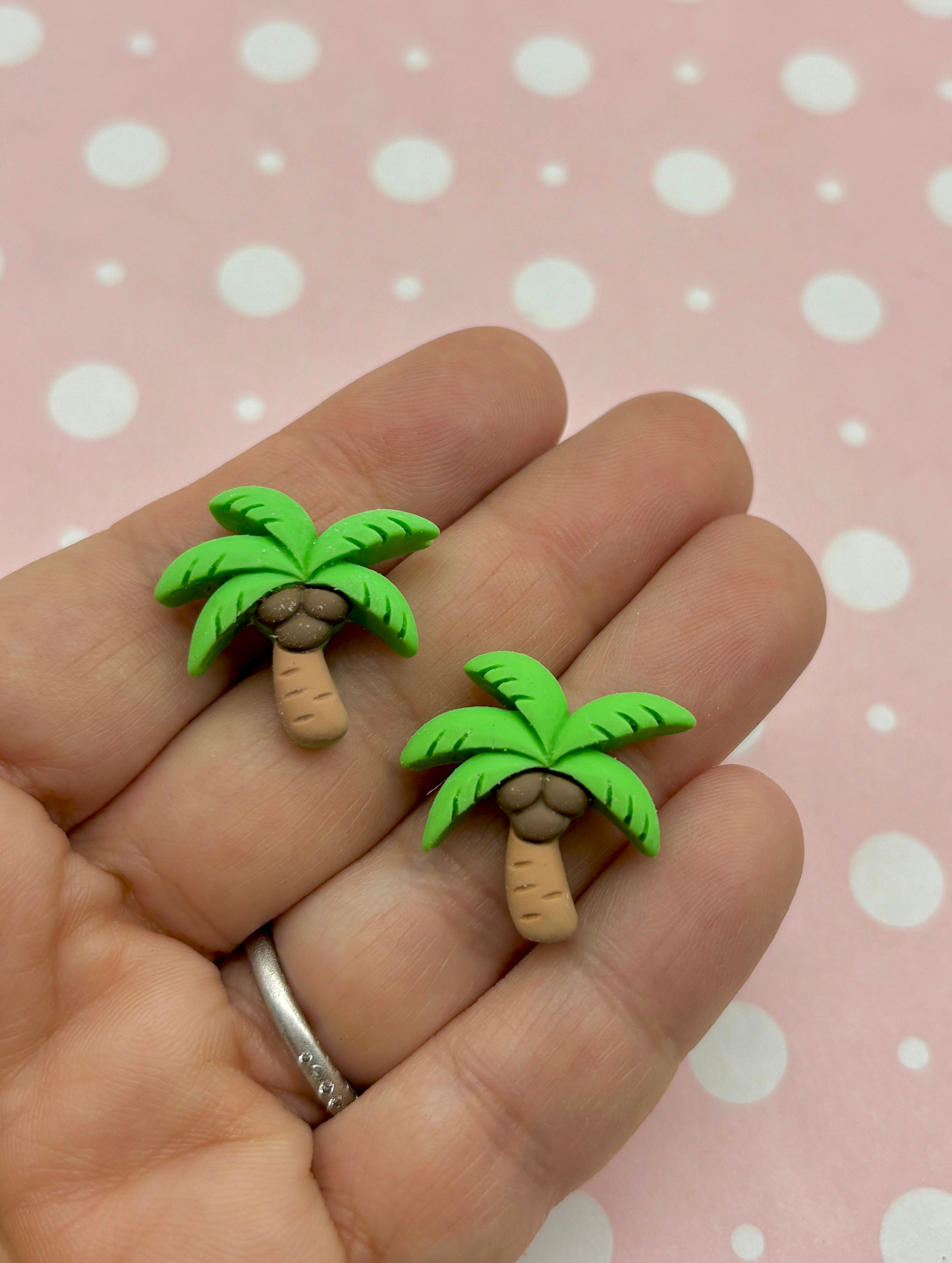 6 cabochon in resina a forma di palma con retro piatto - Carini cabochon con retro piatto - Decorazioni da spiaggia kawaii in miniatura - 1037a