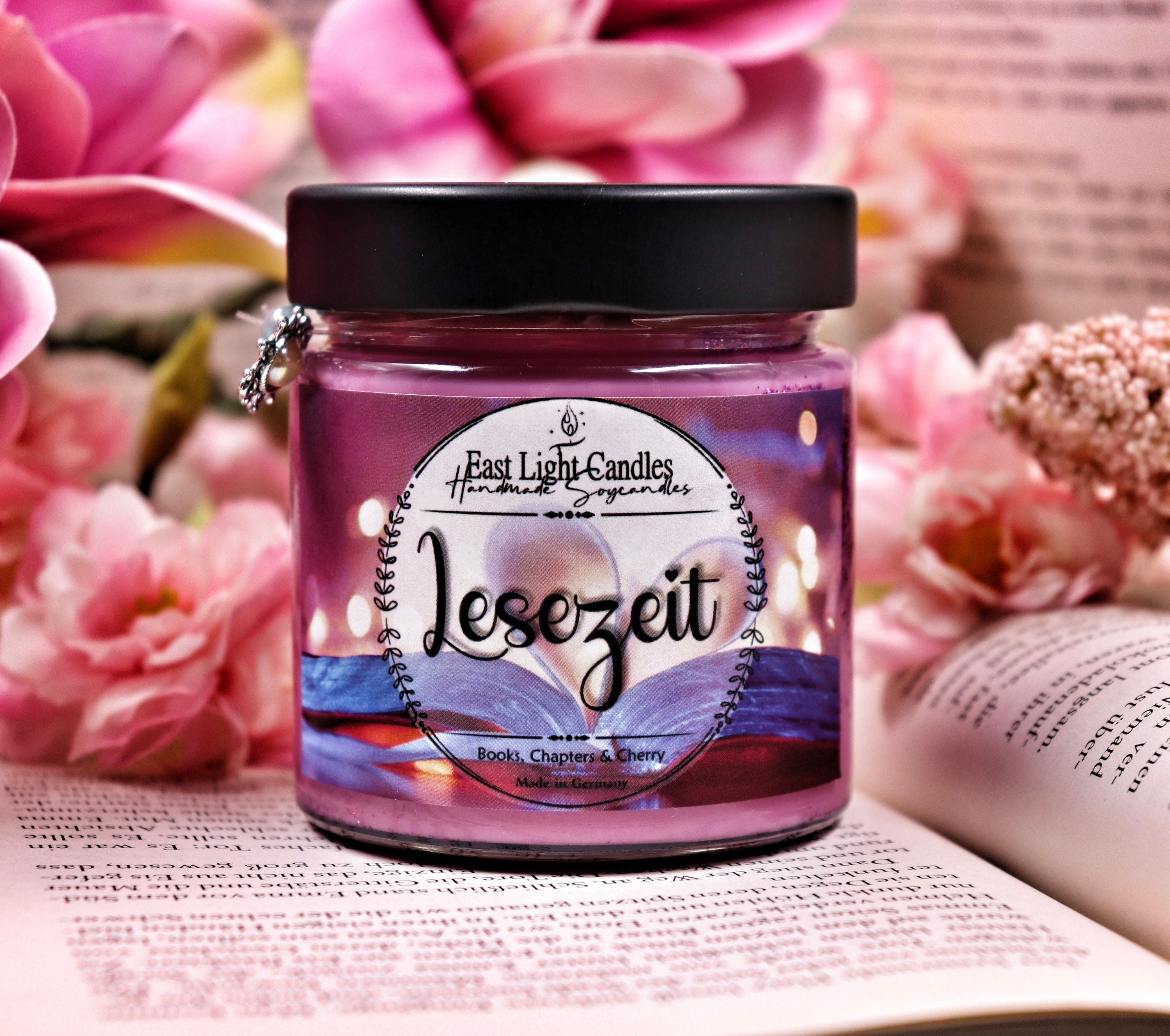 Candela per l'ora di lettura | Candela a forma di libro | Candela profumata in cera di soia fatta a mano | Candela vegana personalizzata | Idea regalo