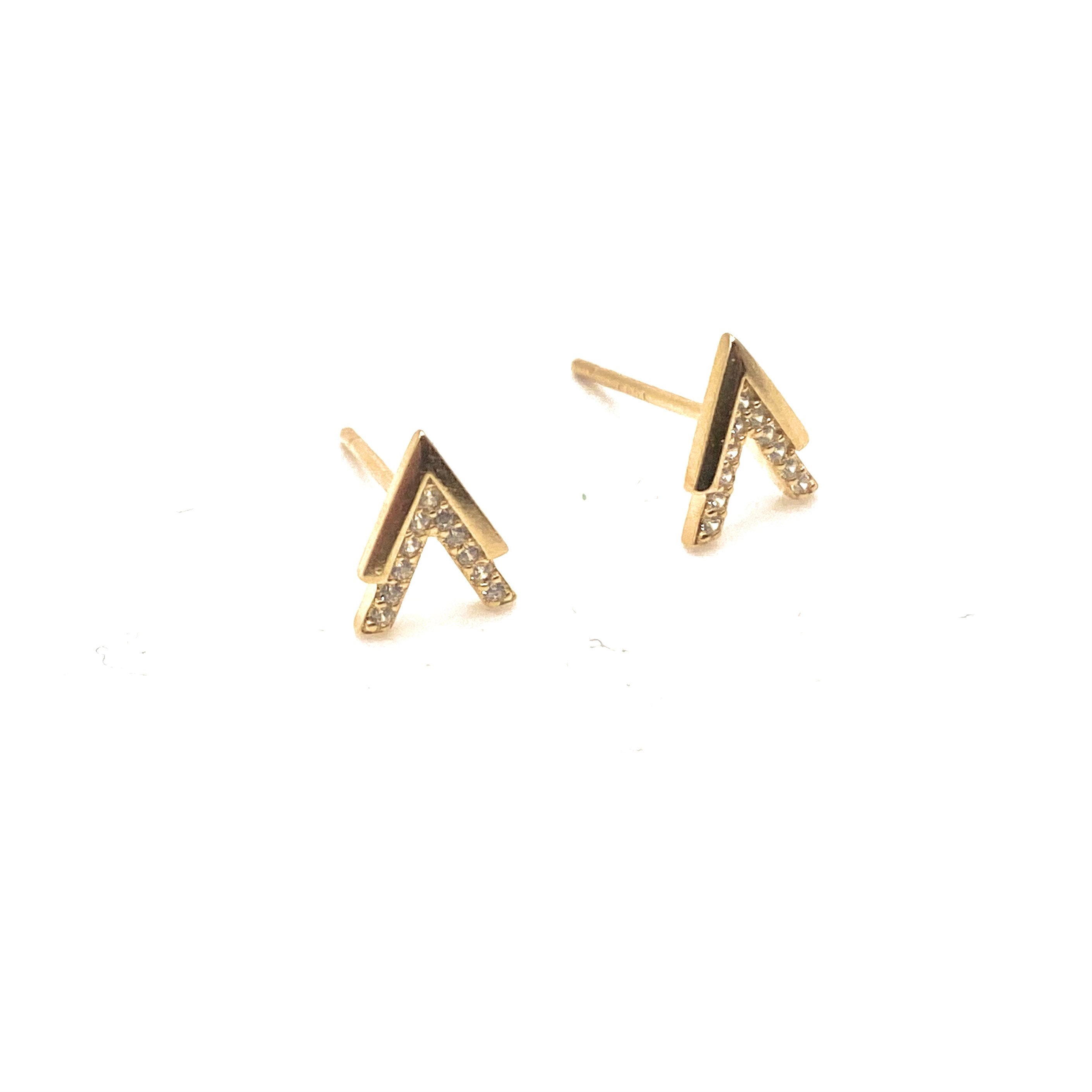 Piccoli orecchini a bottone a doppia V * Delicati orecchini in oro 14k con zirconi cubici * Orecchini a bottone * Orecchini con zirconi cubici * Orecc