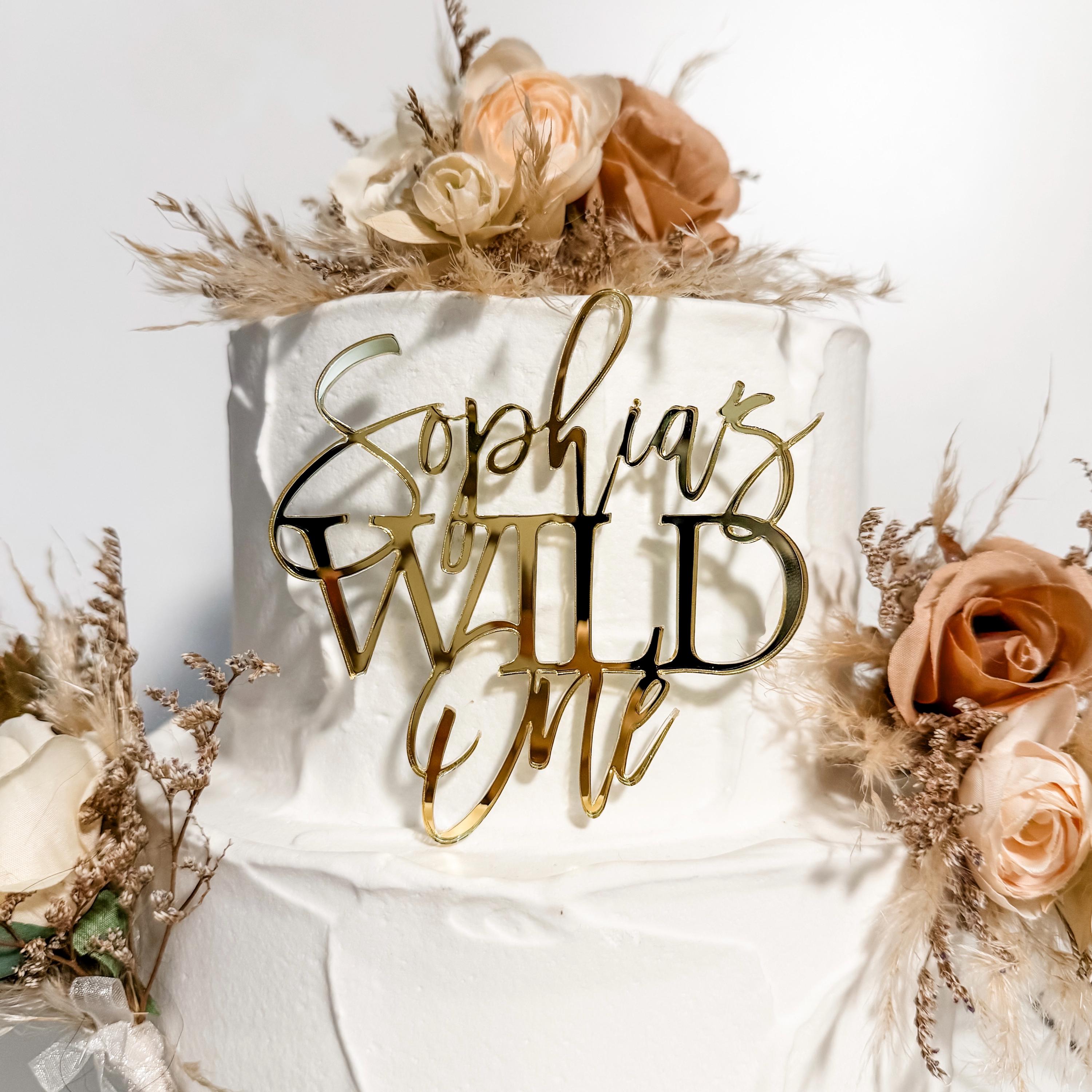 "Ciondolo per torta \"Wild One\", topper per torta personalizzato, topper per torta per il primo compleanno, topper per torta in acrilico, topper per tor"