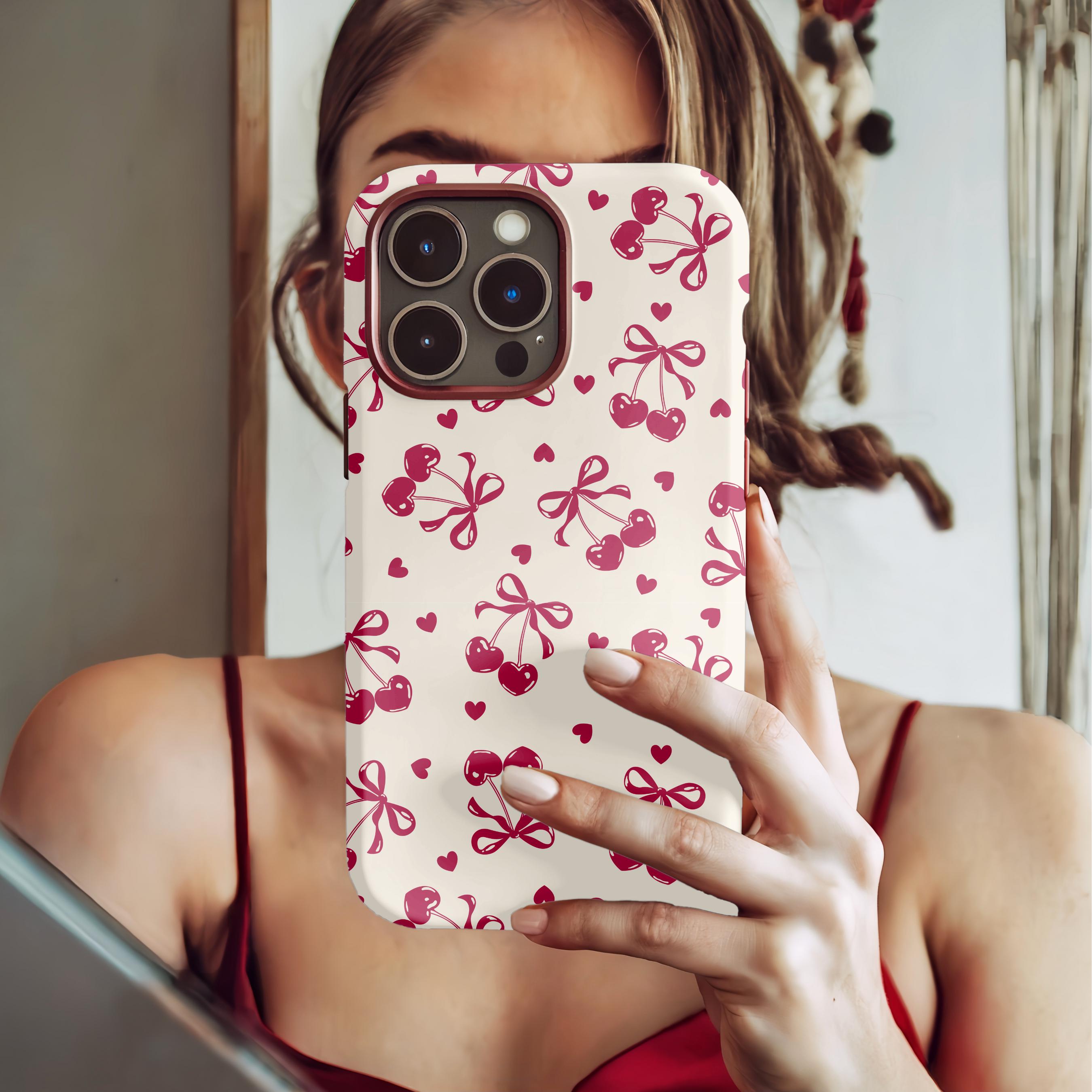 Custodia per telefono Coquette Bow Cherry, morbida custodia beige da ragazza per iPhone 16 15 14 13 12 11 Pro Max 8 Plus, custodia per telefono carina