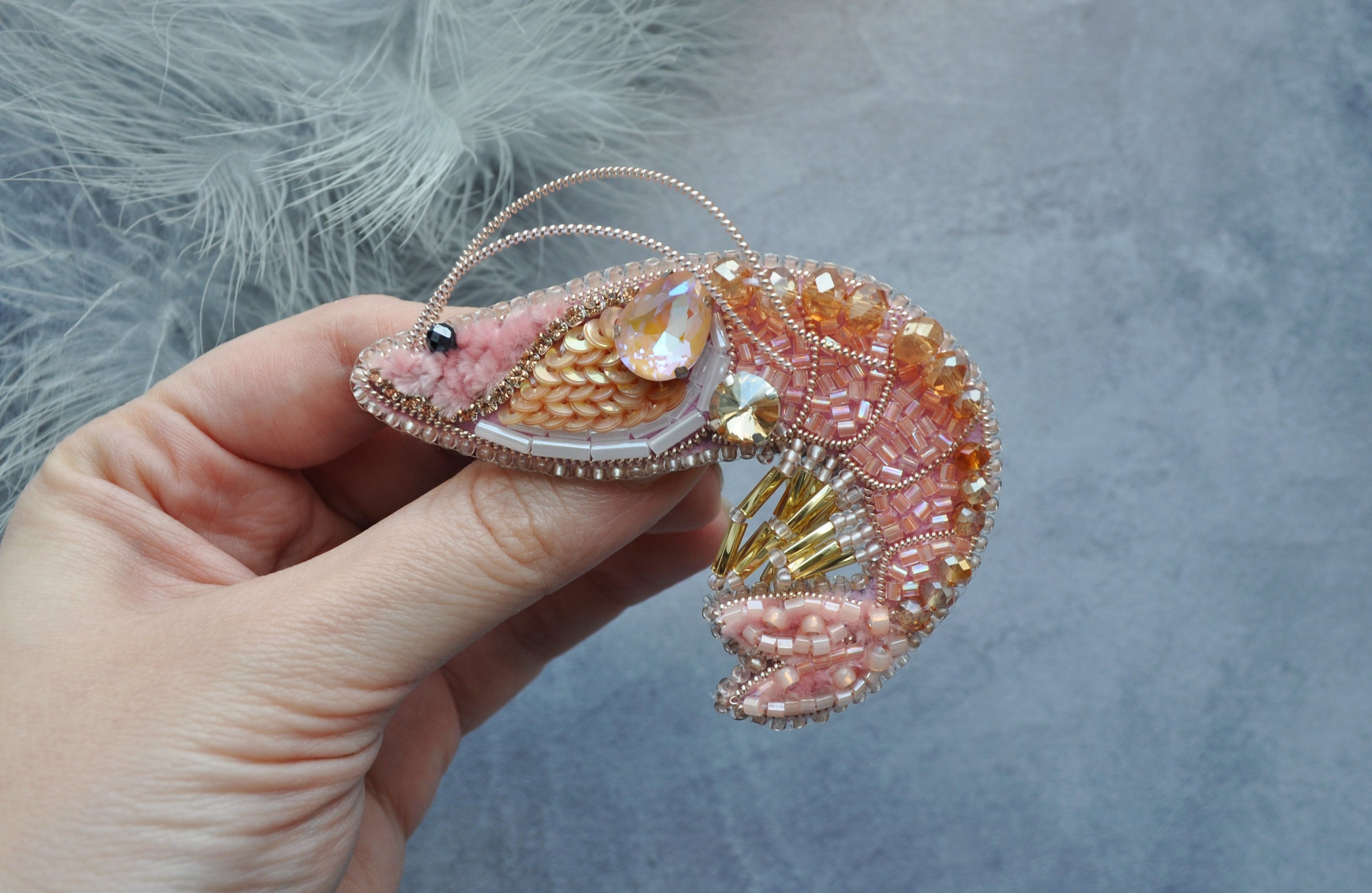 Spilla con strass a forma di gambero, spilla con ricamo di perline a forma di oceano, accessori a forma di gambero