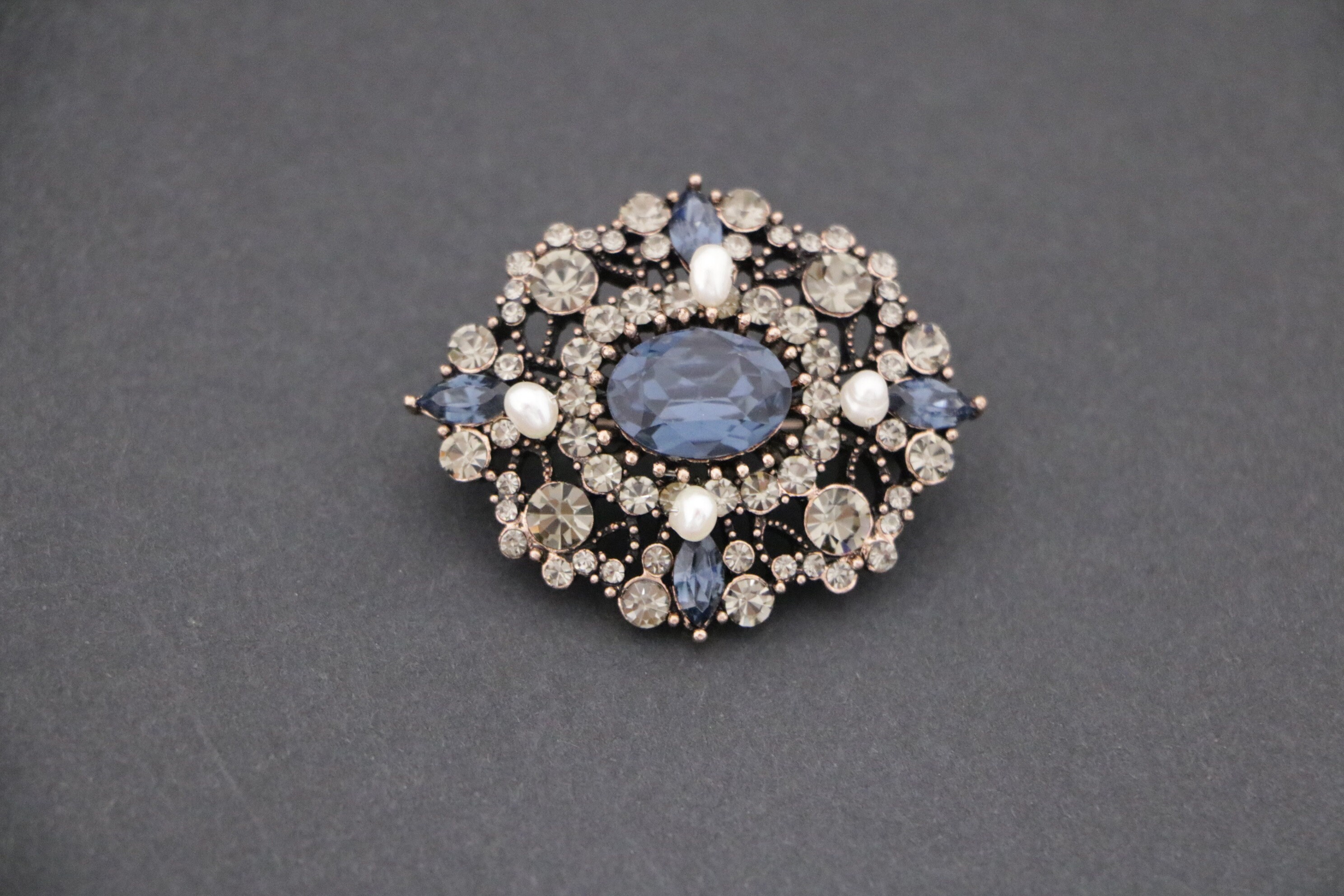 Spilla con cristalli blu navy, spilla per gioielli da sposa, spilla con strass da sposa, spilla da sposa blu, spilla per capelli da sposa, spilla per