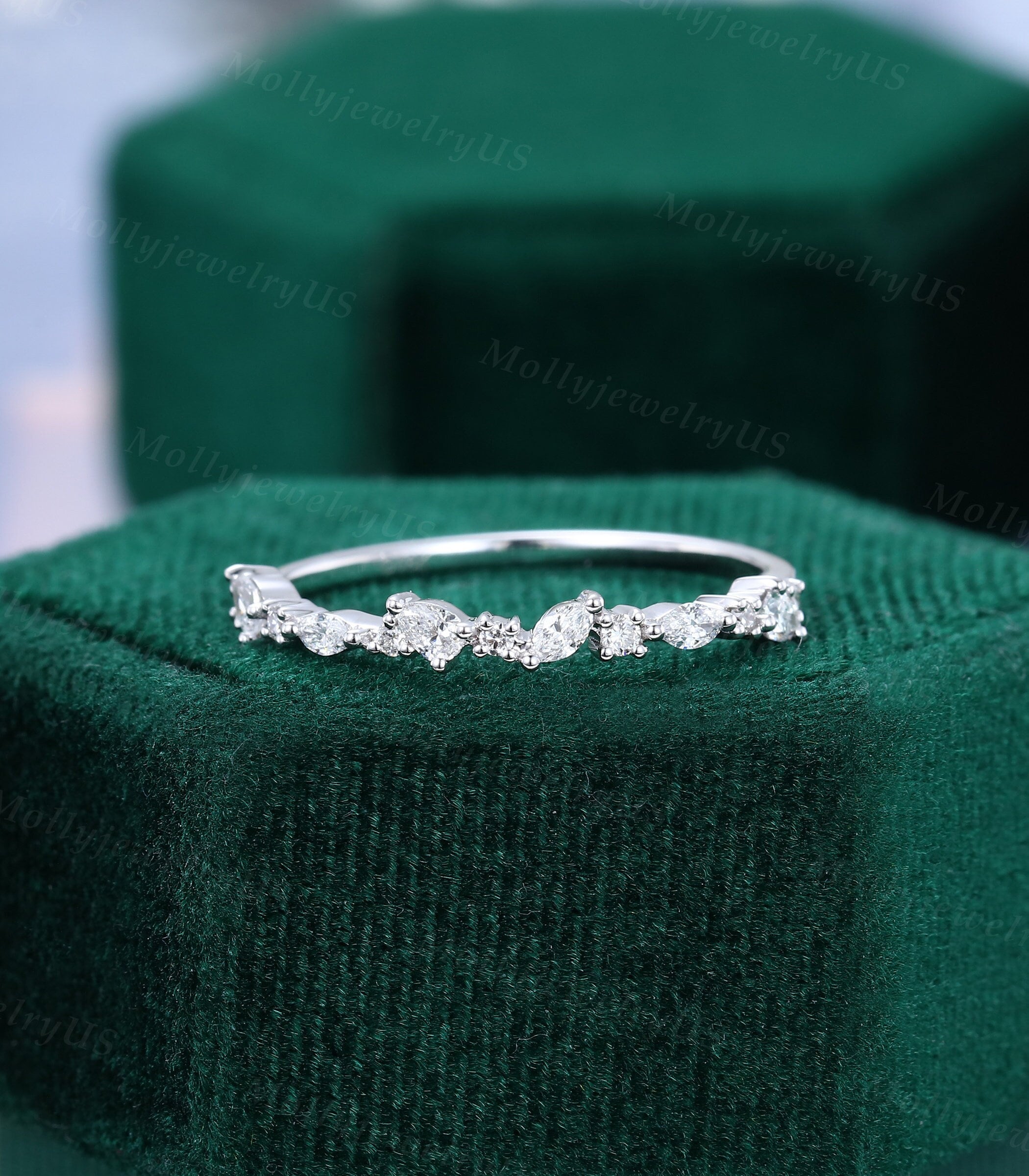 Fede nuziale vintage in oro bianco Fede nuziale unica da donna Anello con moissanite/diamante Mezza eternità Taglio marquise A forma di pera Impilabil