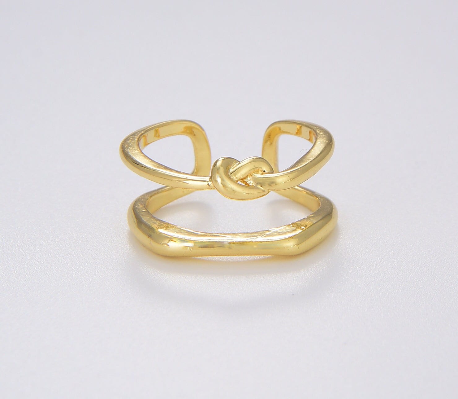 Anello con nodo regolabile in oro laminato, anello con nodo, anello con nodo d'amore semplice, anello con nodo di cravatta delicato, anello minimalist