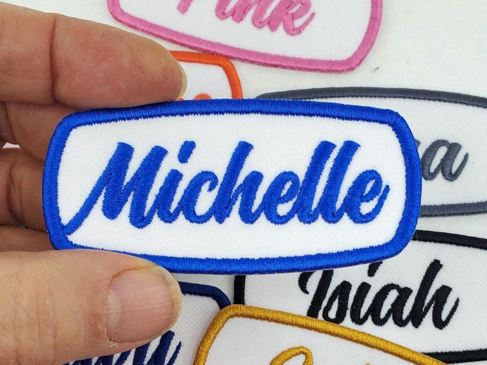Toppa personalizzata con nome ricamato termoadesivo - Toppa con nome aziendale - Toppa termoadesiva con nome - Toppa con nome per uniforme - Scegli il