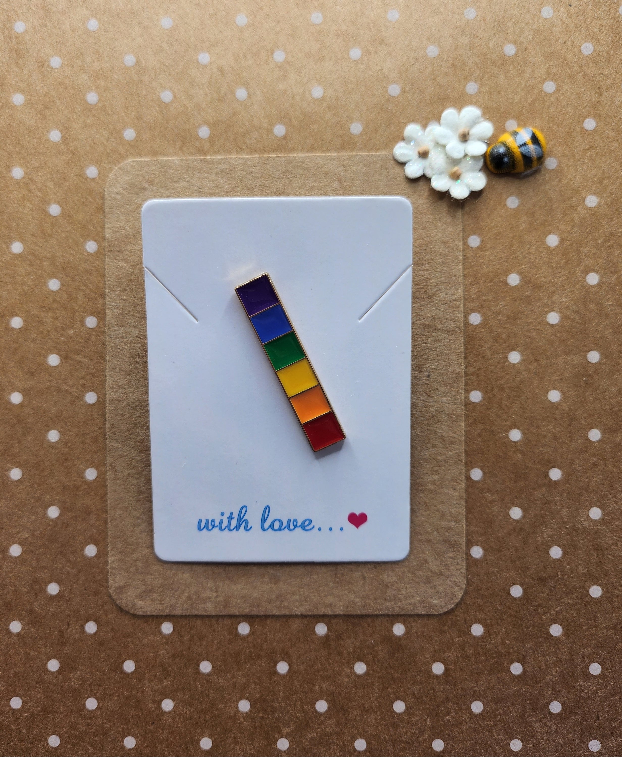 Spilla con bandiera arcobaleno Pride / Spilla smaltata LGBTQ / Spilla da bavero Gay Pride / Regalo queer / Distintivo Pride conveniente / Piccolo rega