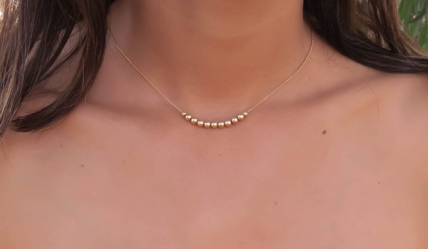 Collana in oro, collana con perline d'oro, collana con perline d'oro, collana con barra d'oro, collana semplice, collana riempita d'oro, collana delic