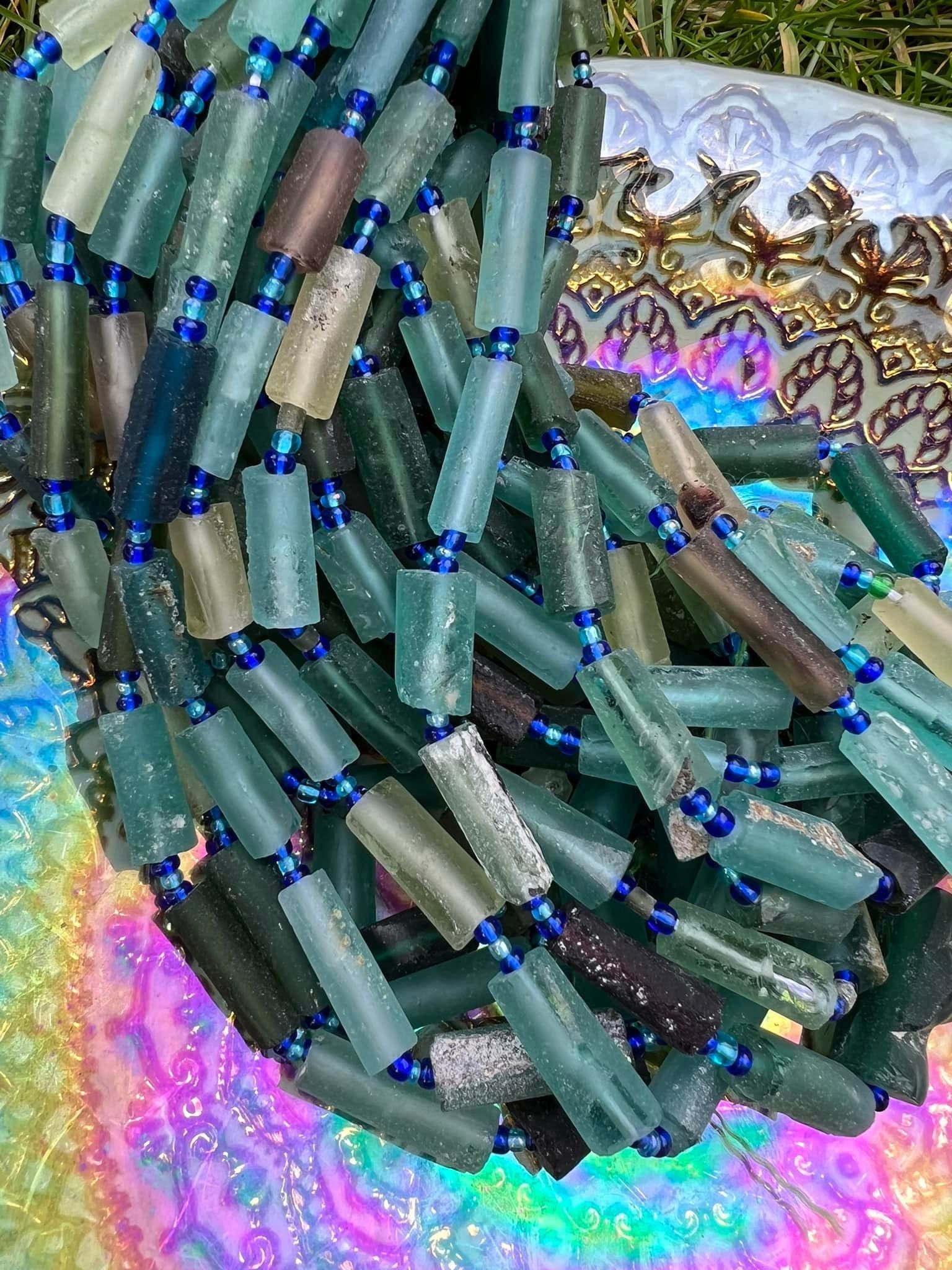 Lastre rustiche in vetro romano con texture blu acqua verde Perle invecchiate naturali / Distanziatori in vetro / Perle antiche rare / Perle antiche u