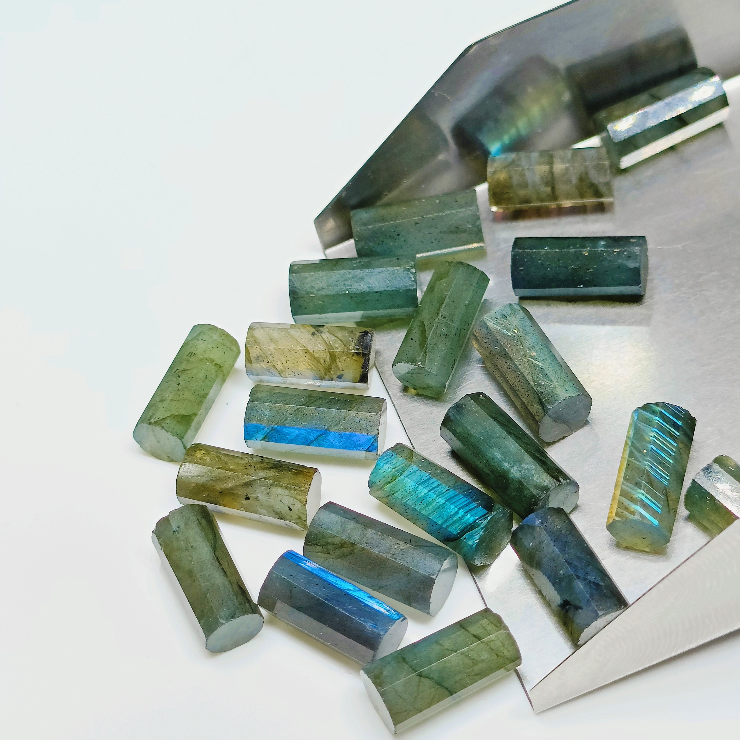 2,3,4,5 pezzi di qualità AAA 100% naturale Labradorite sfaccettata a forma di tubo Pietra preziosa sciolta, Pietra preziosa sciolta, Pietra preziosa p