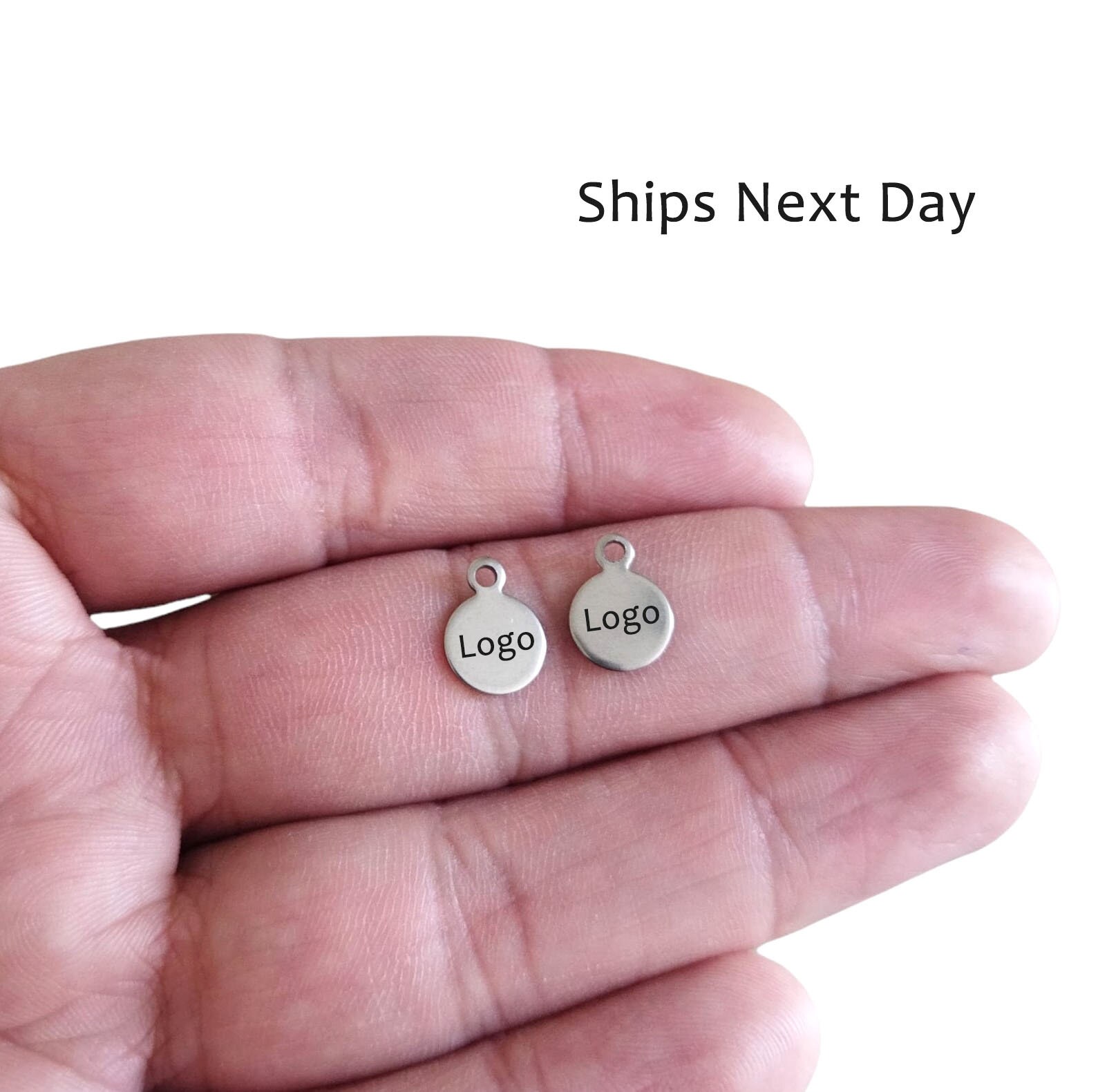 "Mini tag in acciaio inossidabile personalizzato, tag rotondo personalizzato con anello, 0,8 x 8 mm (5/16 \") mini tag in acciaio, mini tag per gioielli"