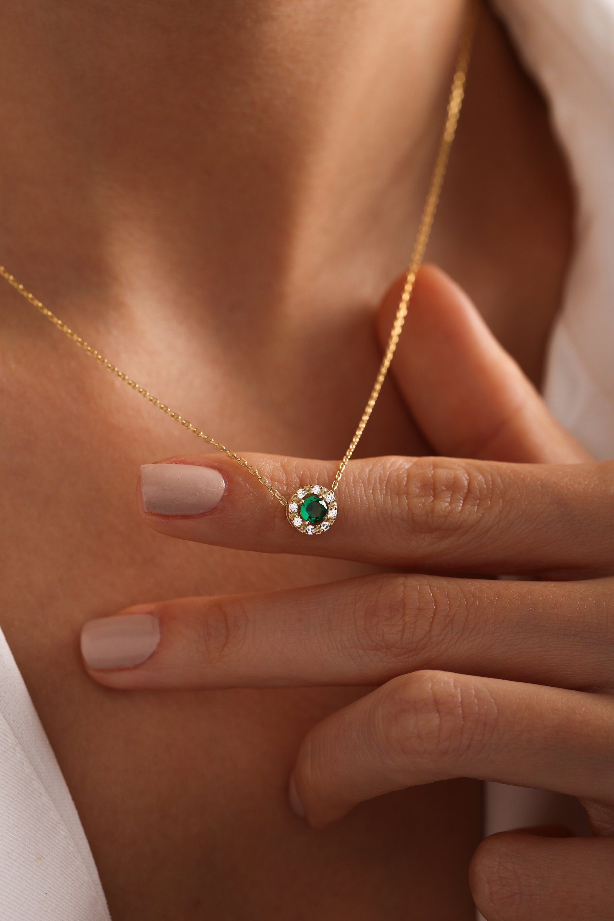 Collana di smeraldi, collana di smeraldi di diamanti genuini, collana minimalista, collana di smeraldi, collana di pietre portafortuna di maggio, rega