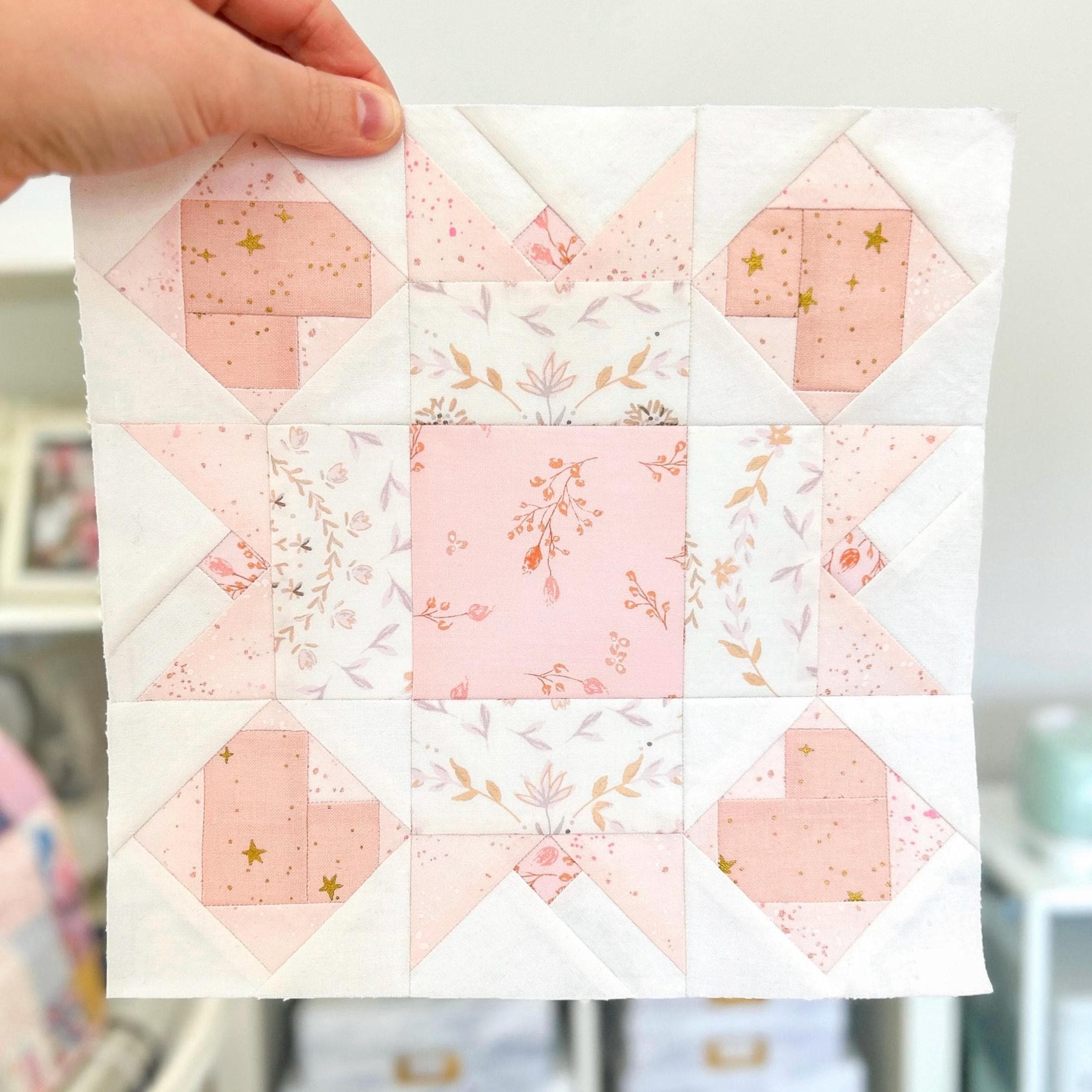 Modello per blocco trapunta FPP Heirloom Blooms, Foundation Paper Piecing, blocco trapunta stella, blocco trapunta fiore, taglio preciso, modello di c