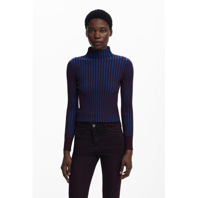 Fitted ribbed sweater
