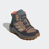 Wanderschuh ADIDAS TERREX "TERREX AX4R MID RAIN.RDY", Kinder, Gr. 32, cardboard, savannah, semi impact orange, Textil, Synthetik, sportlich, Schuhe, wasserdicht