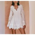 Weiß Spitze Haken Blume Hohl Stickerei Sommer Kleid Frauen Elegante V-ausschnitt Spitze-up Mini Kleid Weibliche Urlaub Party Kleid