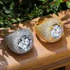 Hip Hop neueste Ankunft 18 Karat vergoldete Übertreibung große runde Diamant vereiste Ringe Micro Pave Full CZ Ring für Männer
