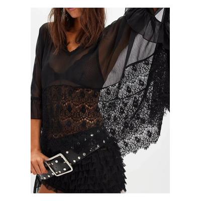 Elegantes langarmeliges Cover-Up aus Spitze mit V-Ausschnitt und Ruschen Image
