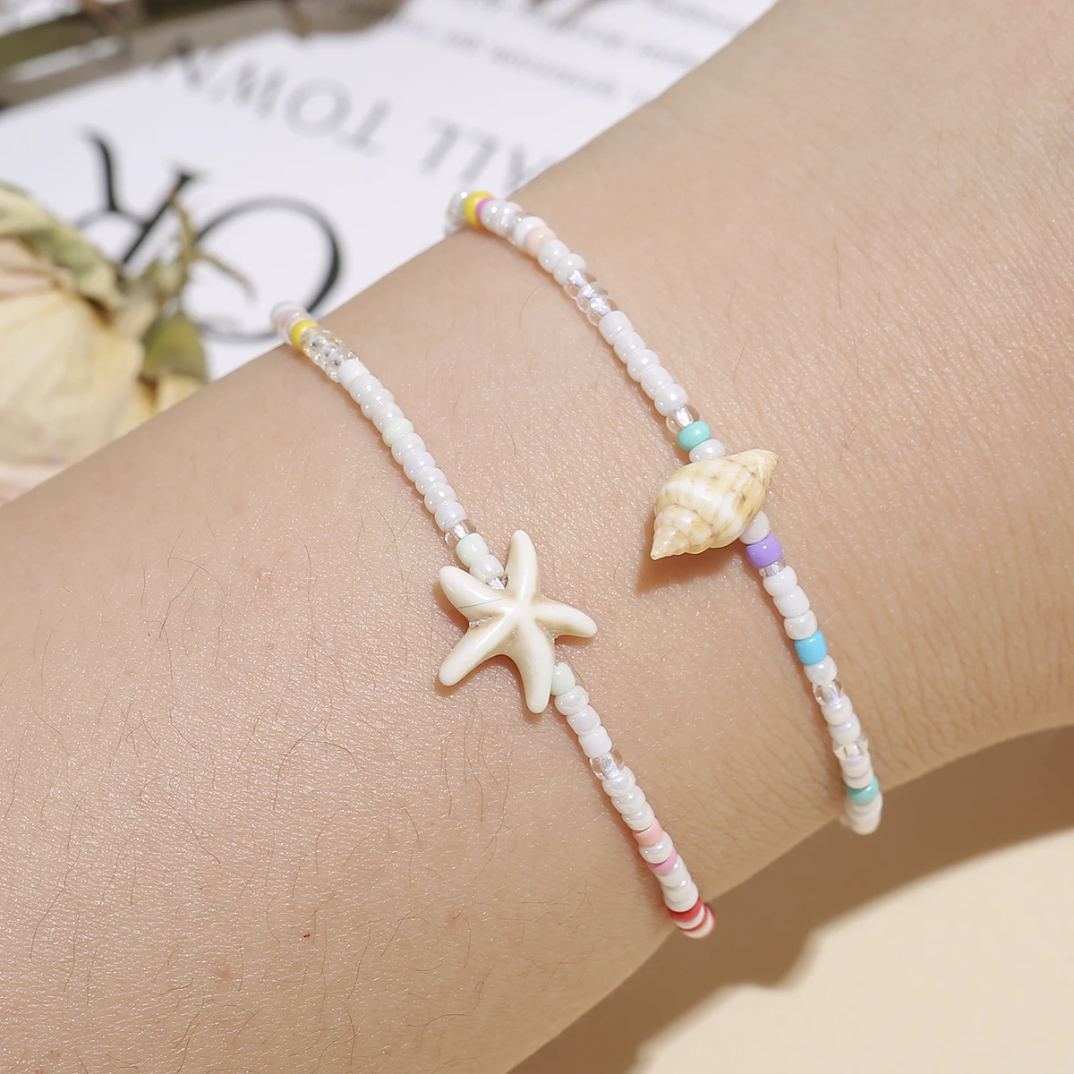 Mode 12 teile/satz Conch Shell Seestern Charms Armband Set Bunte Harz Perlen Einstellbare Seil Armband Für Frauen Schmuck Geschenke Image