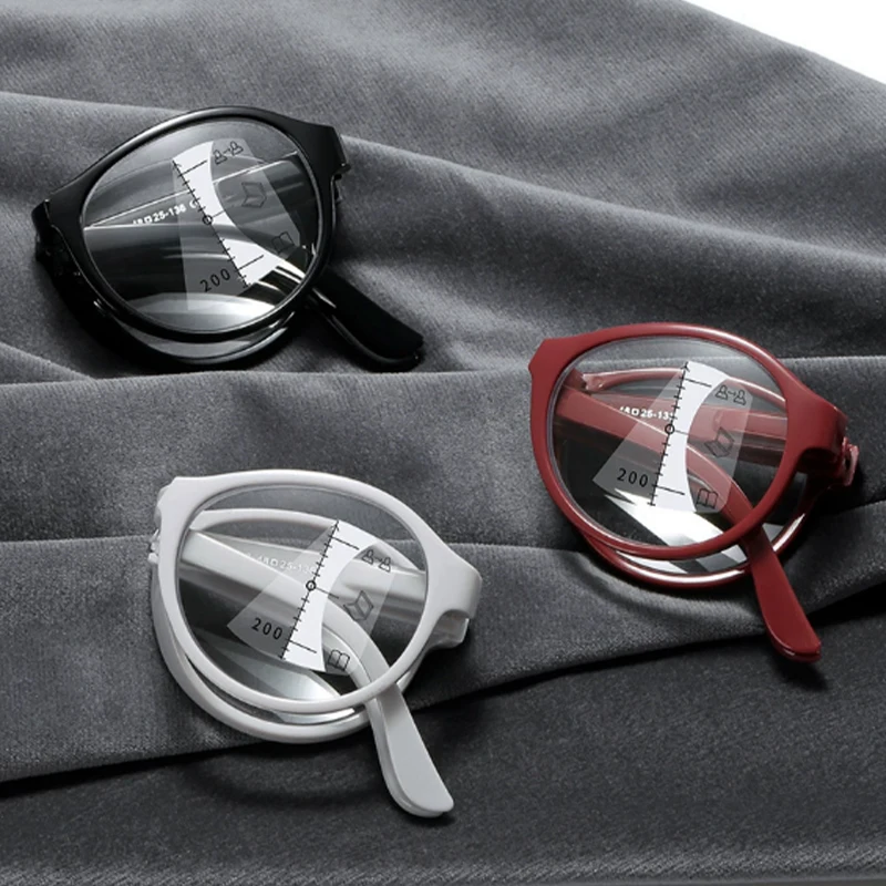 Neue personalisierte, faltbare, bequeme Lesebrille für ältere Menschen Image