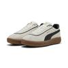 Sneaker PUMA "PUMA Club Klassika Sneakers aus Wildleder Damen", Gr. 38.5, warm weiß schwarz gold, Obermaterial: Textil, Kuhleder, Synthetik; Futter: Textil, Synthetik; Innensohle: Textil; Laufsohle: Gummi, Schuhe