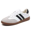 Neue lässige Sportschuhe für Damen, große Größe 44, Walking-Loafer, Boardschuhe, atmungsaktive Damenschuhe für Frühling und Sommer