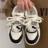 Anime Hello Kitty Damen Boardschuhe Freizeitschuhe Sanrios Cartoon Kt Comfort Süße Mädchen Student Sportschuhe Niedliche weiße Schuhe