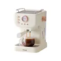 Le macchine da caffè, le macchine da caffè italiane, le macchine da caffè italiane domestiche sono completamente funzionanti e caratterizzate da estrazione ad alta pressione